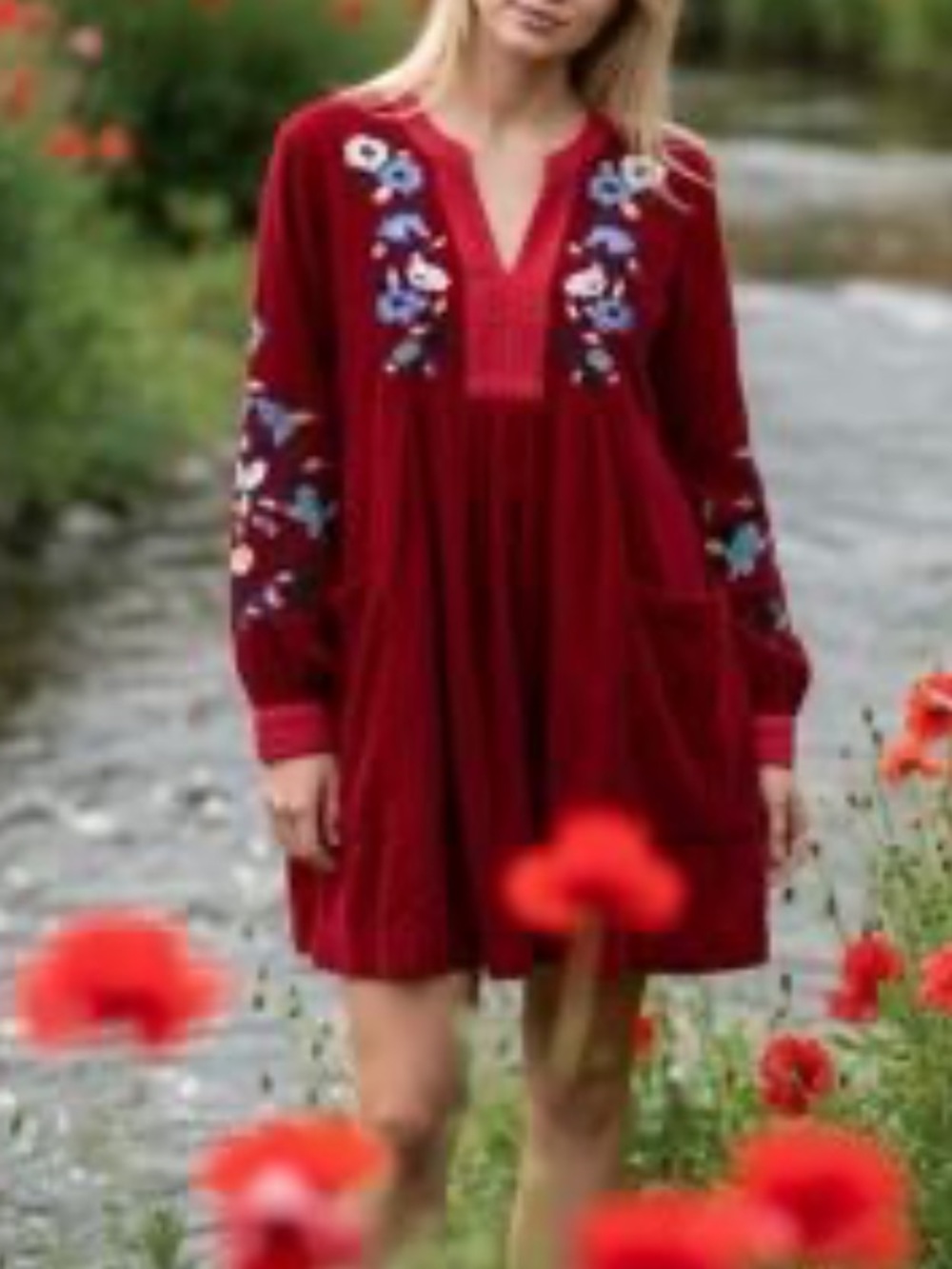 Free People womans Kayla Embroidered V-Neck velvet mini Dress size XS